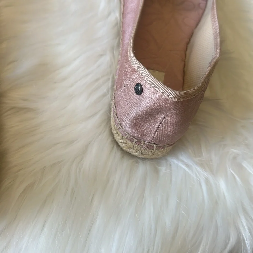 Simply Vera Wang Espadrille Sparkly Stones Flat Shoes Size 8.5